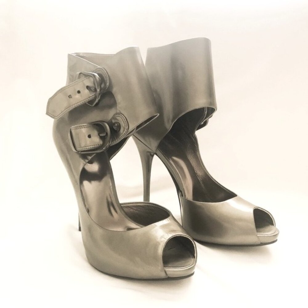 Guess by Marciano Open Toe Ankle Strap Stiletto's Gun Metal Silver Size 6.5 $200 - Picture 2 of 4